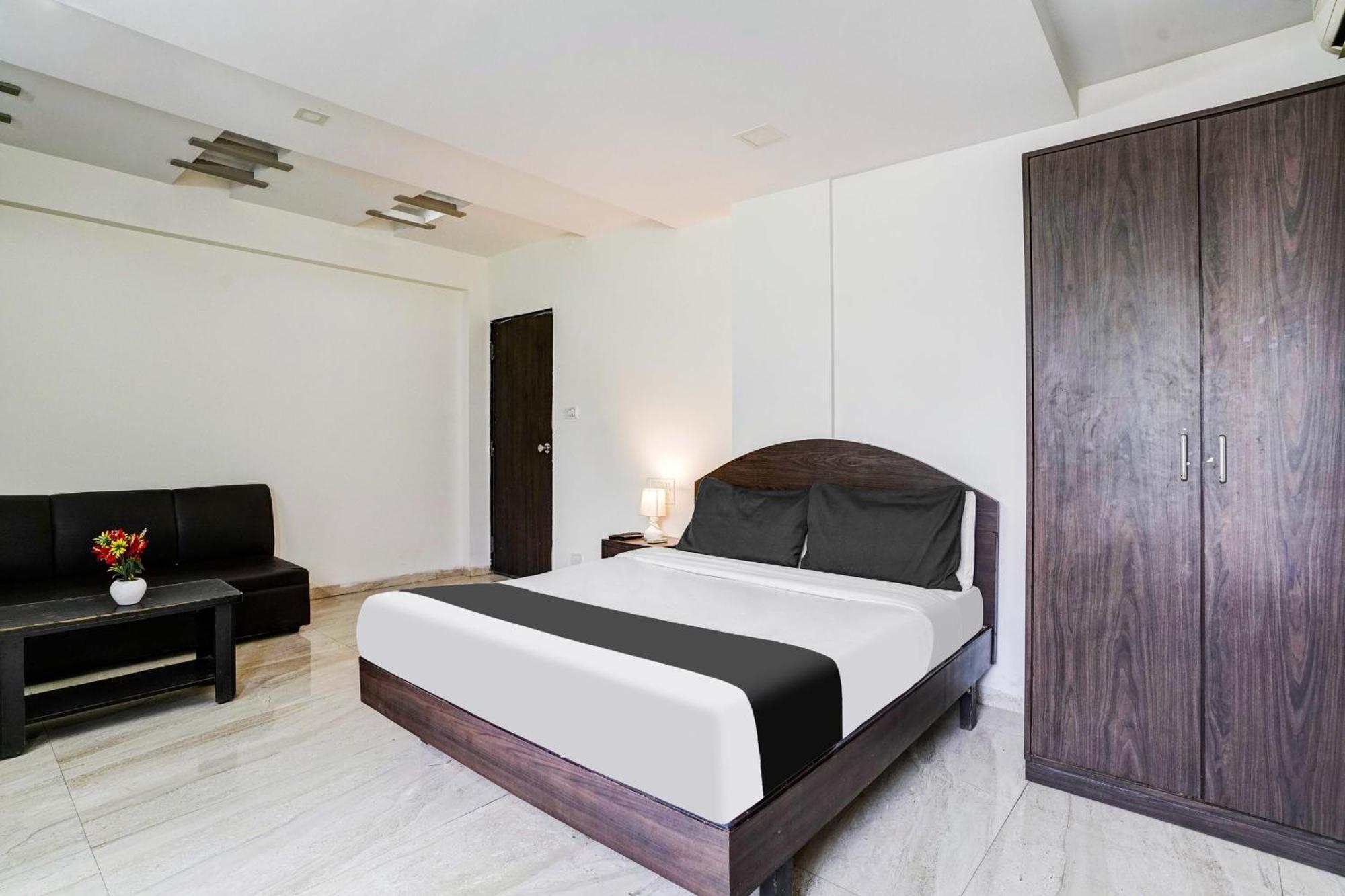 Super Hotel O Nashik Near Vijay Mamta Theatre Formerly Sahara Inn Eksteriør bilde