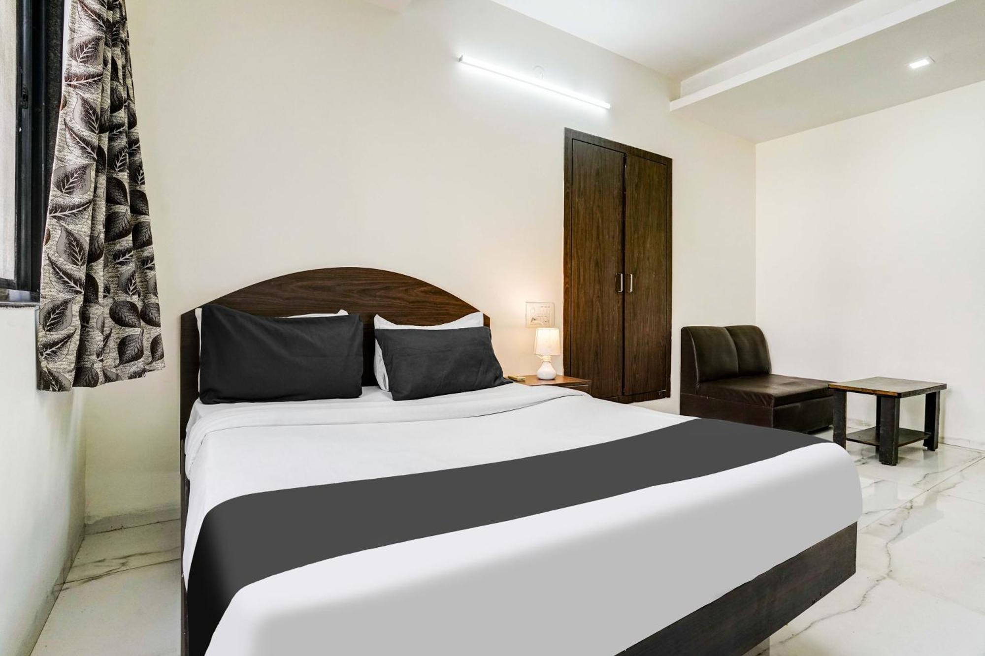Super Hotel O Nashik Near Vijay Mamta Theatre Formerly Sahara Inn Eksteriør bilde