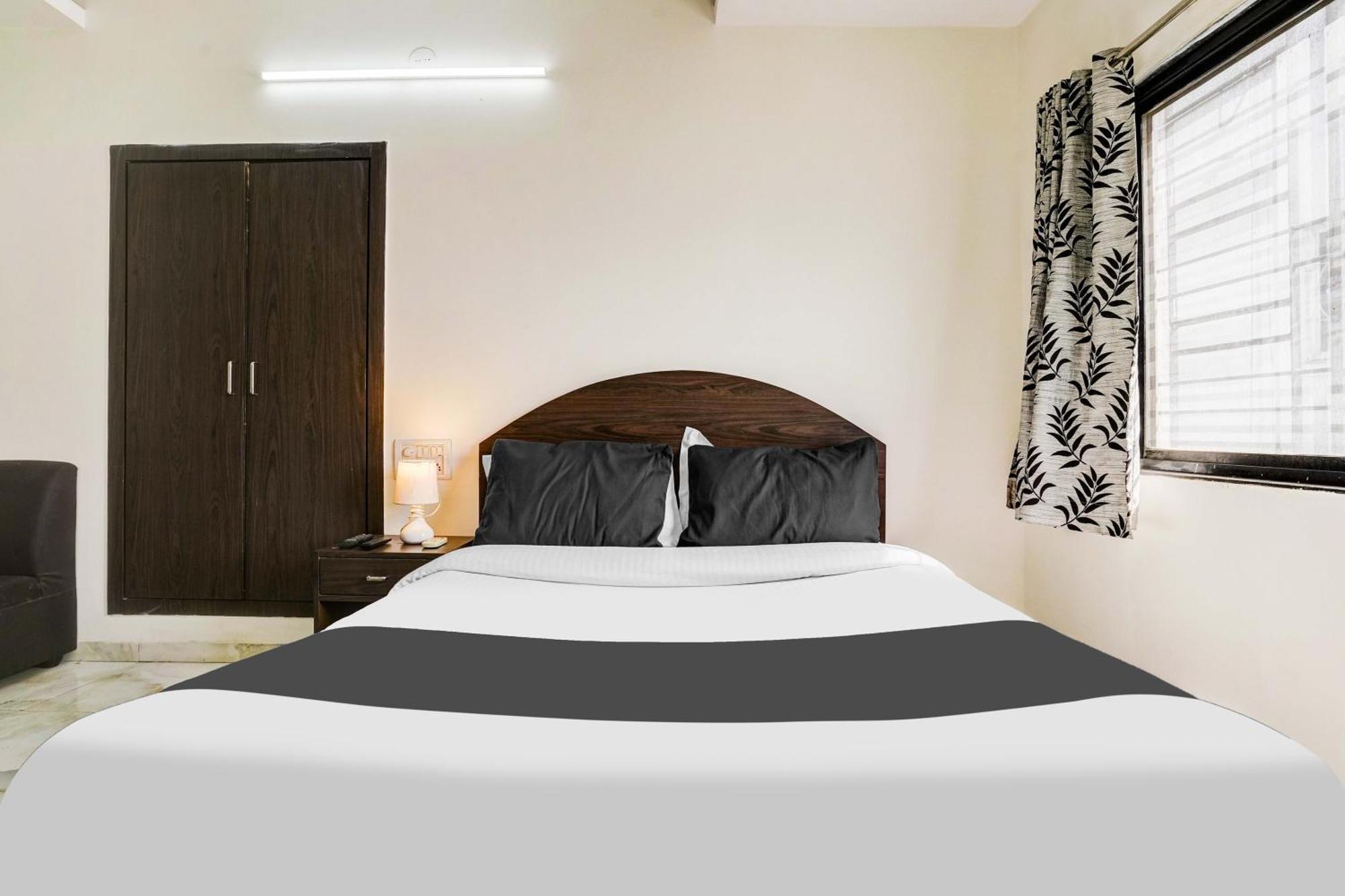 Super Hotel O Nashik Near Vijay Mamta Theatre Formerly Sahara Inn Eksteriør bilde