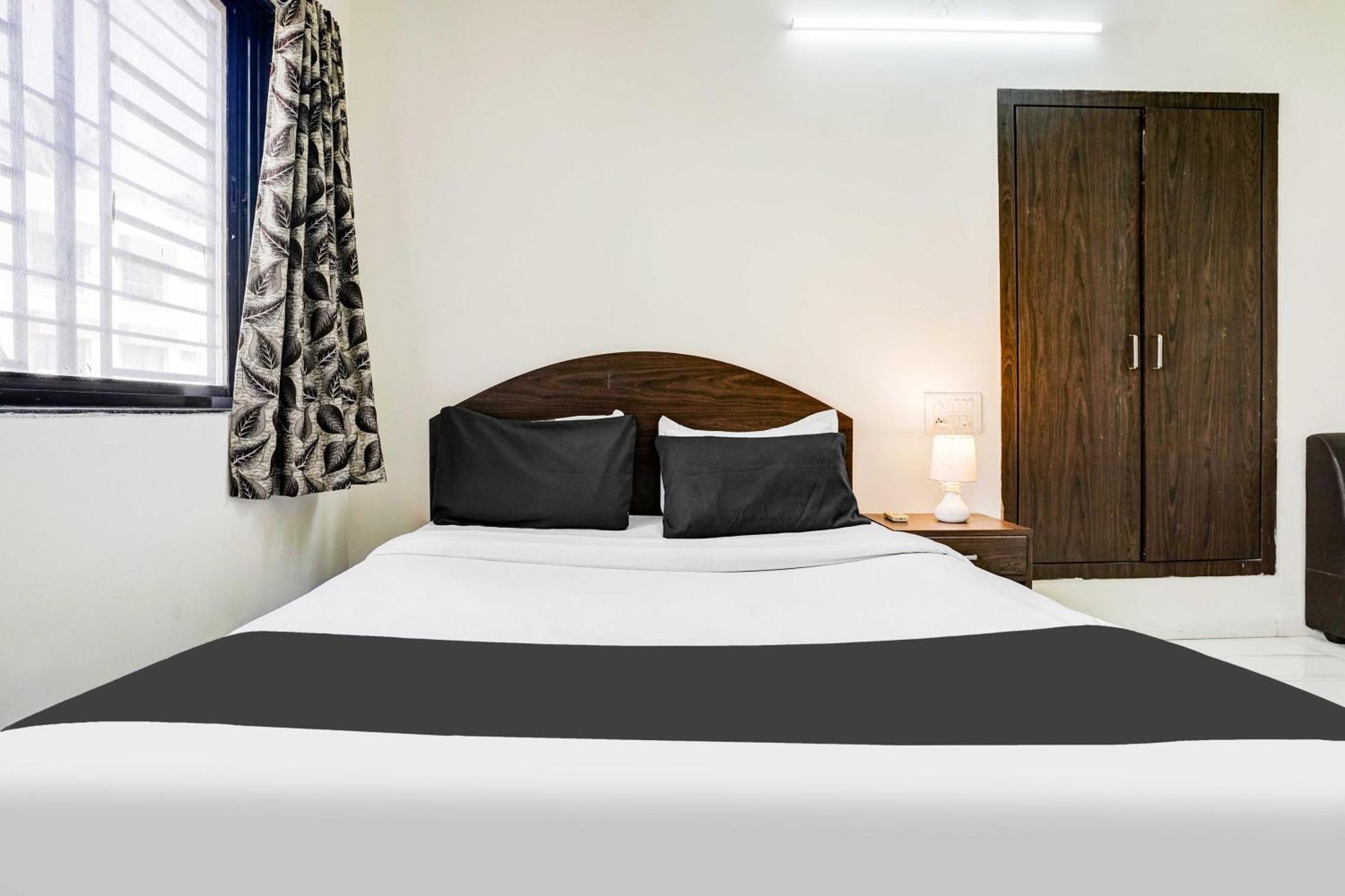 Super Hotel O Nashik Near Vijay Mamta Theatre Formerly Sahara Inn Eksteriør bilde