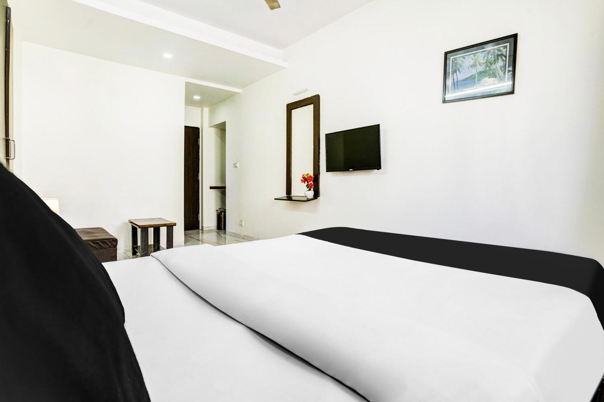 Super Hotel O Nashik Near Vijay Mamta Theatre Formerly Sahara Inn Eksteriør bilde