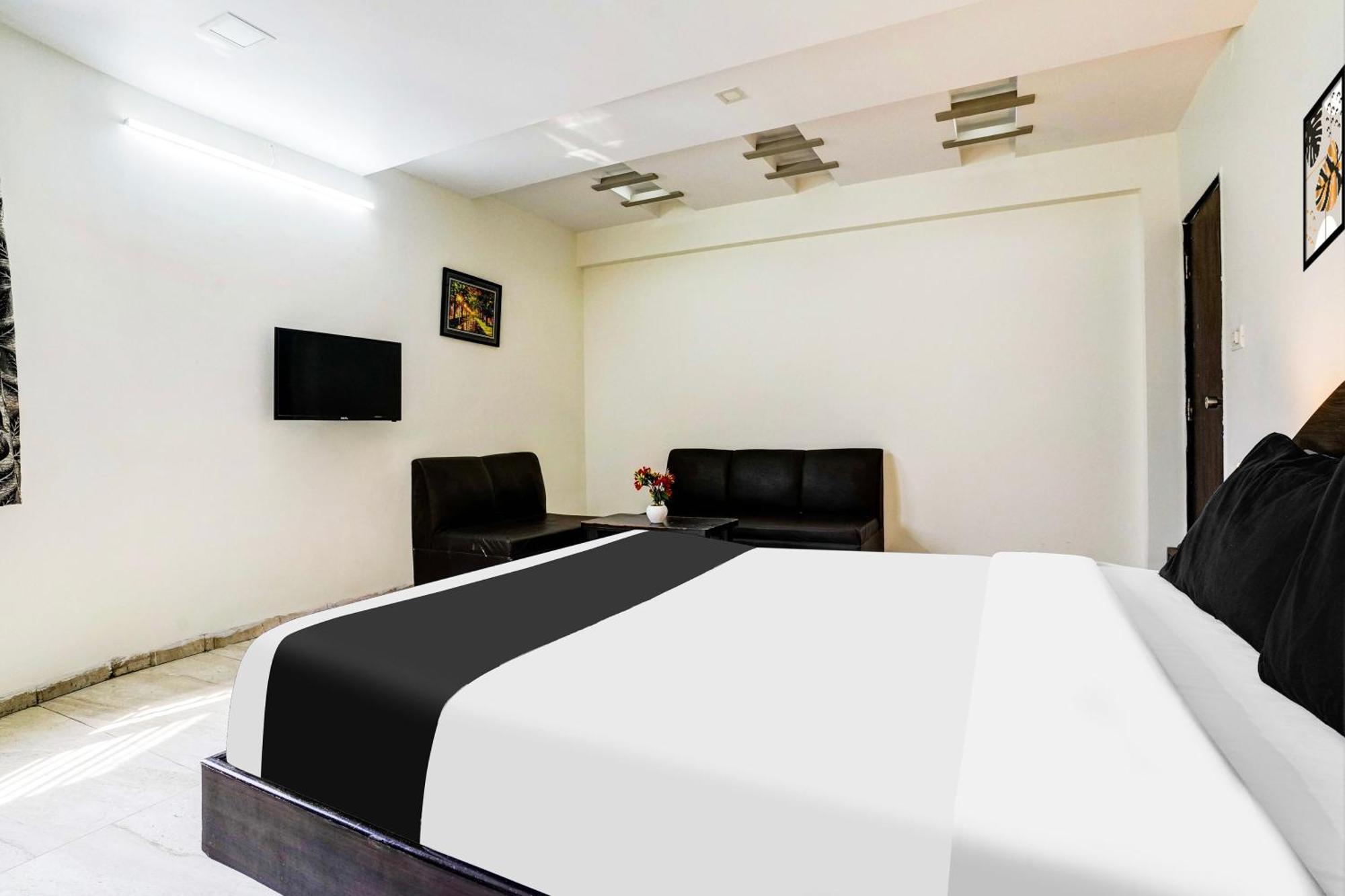 Super Hotel O Nashik Near Vijay Mamta Theatre Formerly Sahara Inn Eksteriør bilde