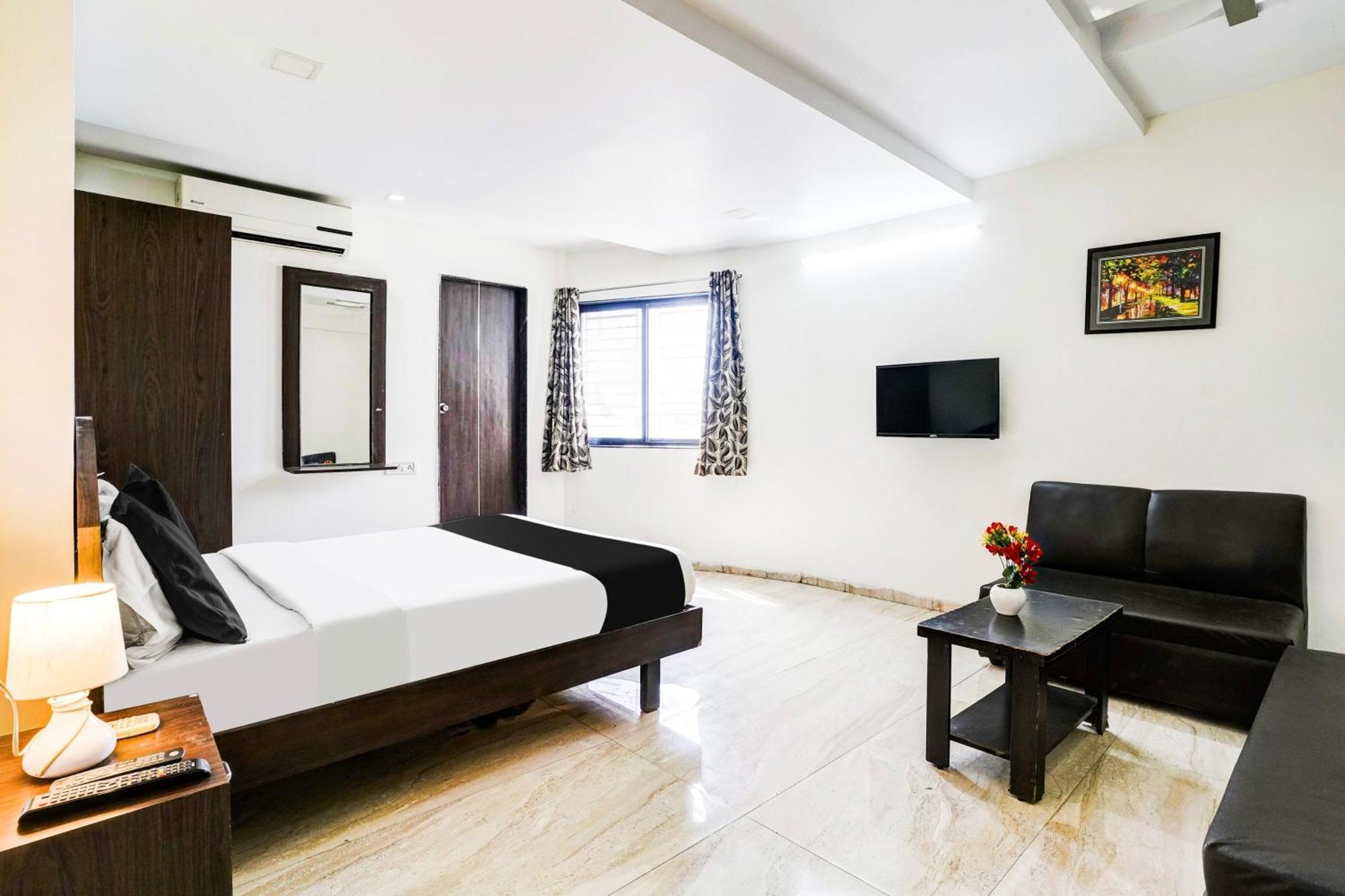 Super Hotel O Nashik Near Vijay Mamta Theatre Formerly Sahara Inn Eksteriør bilde